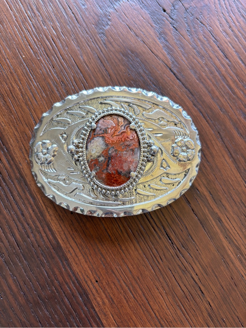 Western Rodeo Cowgirl Cowboy Shiny Silver Coral Color Stone Belt Buckle, Unisex - Picture 3 of 13